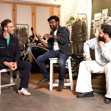 Flying Flea experience Delhi detailed scene